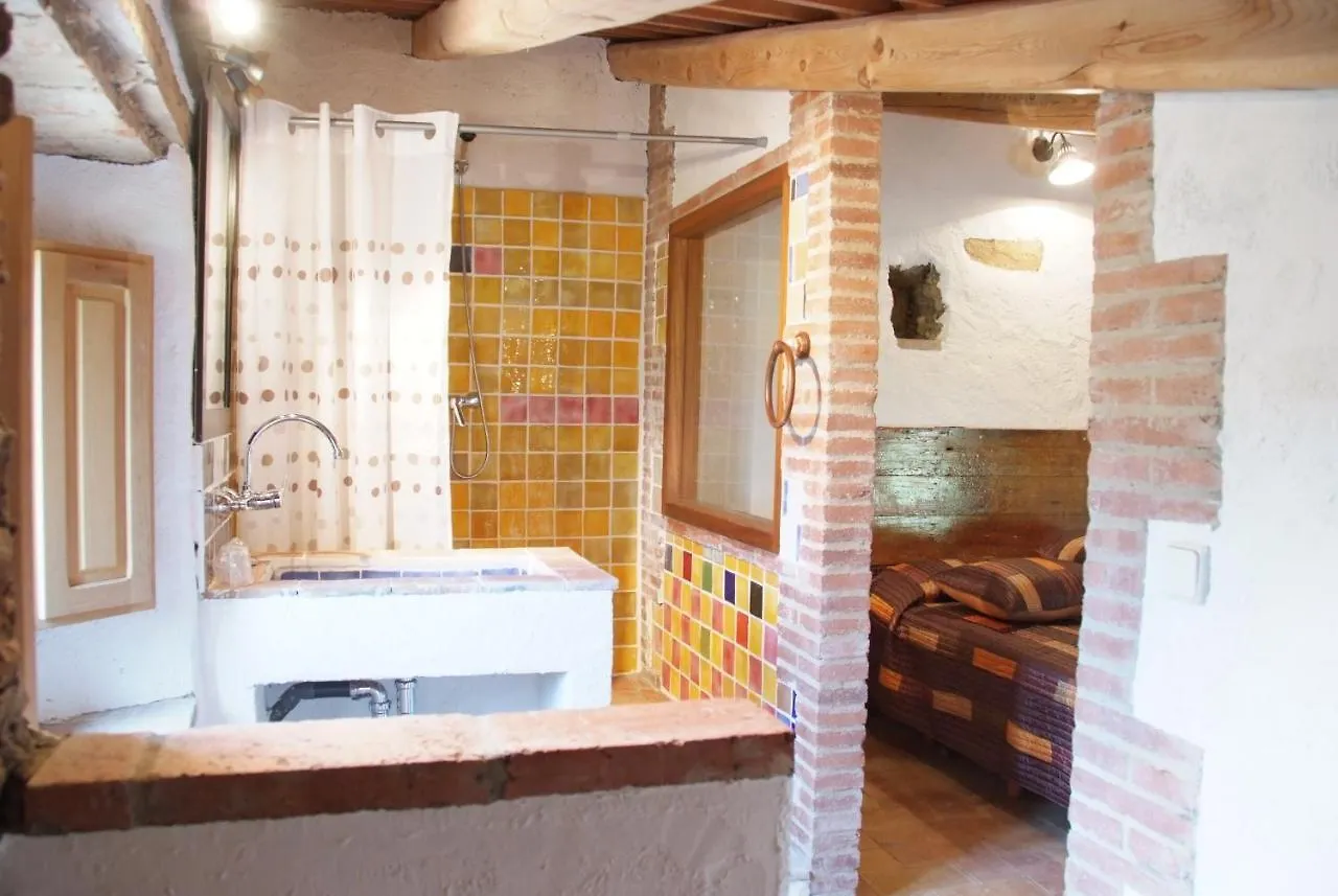 Can Casadella Hotel Torroella De Montgri 0*,  Spain